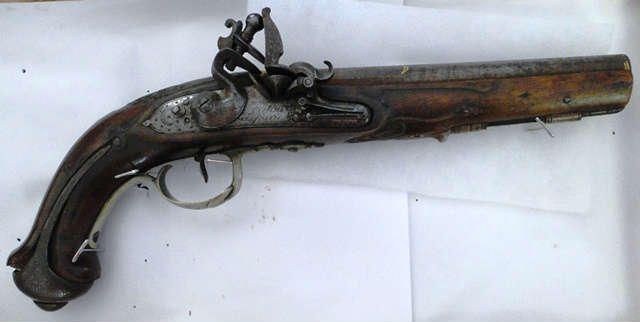 Flintlock black powder pistol.  Dated 1730-1760 - Le Page A Paris - Sunburst - Possibly used in the French Indian War.  Price available upon request.

SOLD - AC