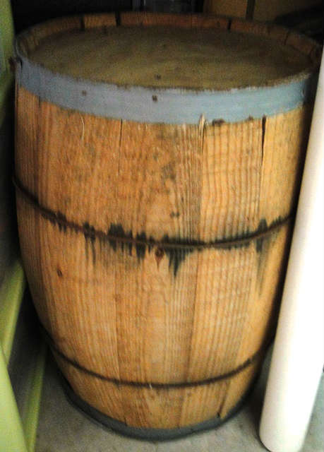 Vintage wood barrel $ 80.00