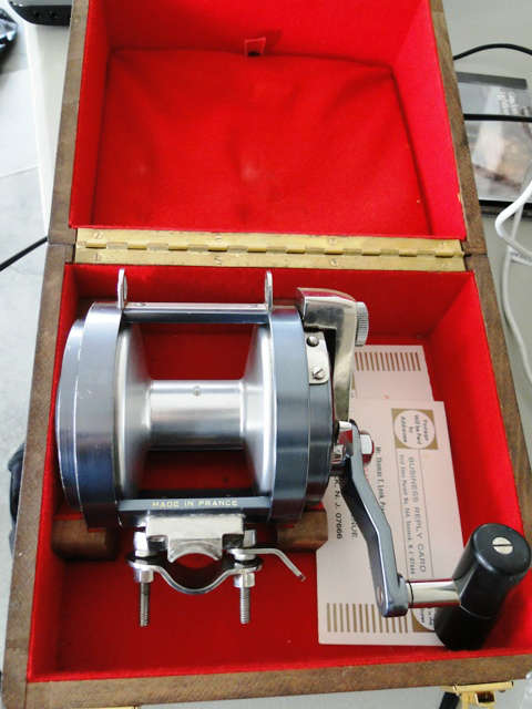 Garcia Mitchell 1040 fishing reel in original wood box $ 450.00 (will not reduce on final day)