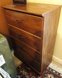 4 Drawer dresser $ 60.00