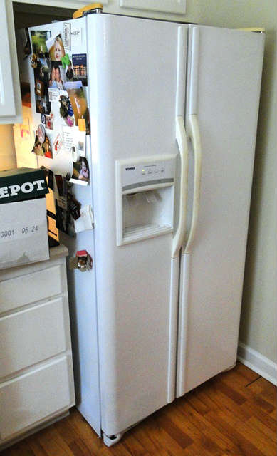 Side by side Refrigerator $ 150.00