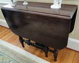 Drop leaf table $ 260.00