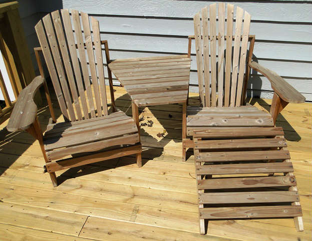 Adirondack chair / lounger and connecting table $ 180.00
