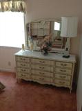 Dixie furniture dresser / mirror $ 300.00