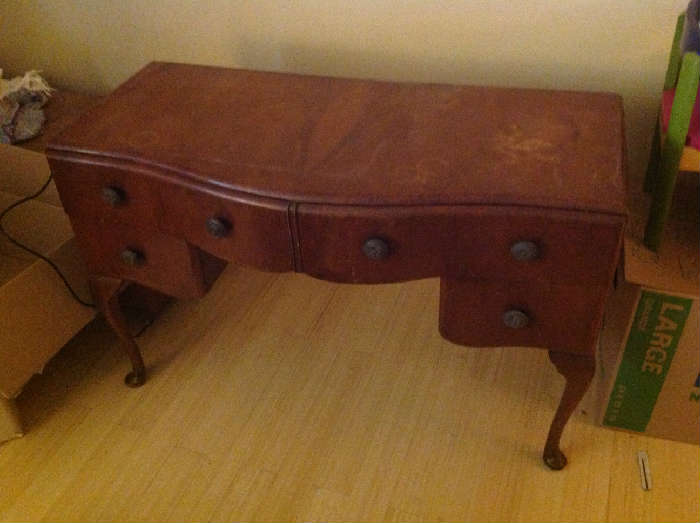 Vintage desk $ 240.00