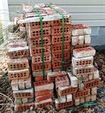 Item # G14 - Approximately 700 bricks $ 400.00.