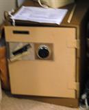 Item O7 - Safe $ 75.00