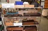 Assorted Lots, many clocks & accessories