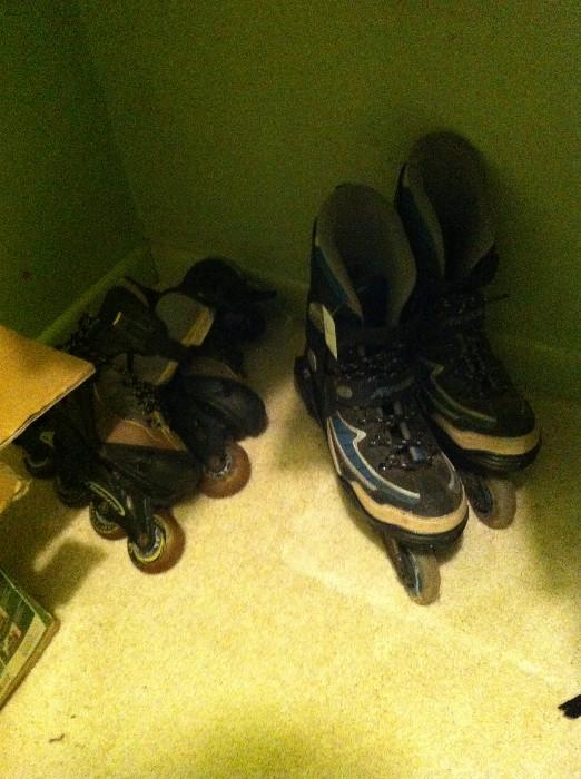                             Consigned roller blades