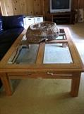    Large coffee table (has 2 matching coffee tables)