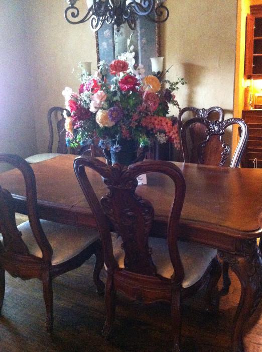 Lovely dining table has matching china cabinet & server