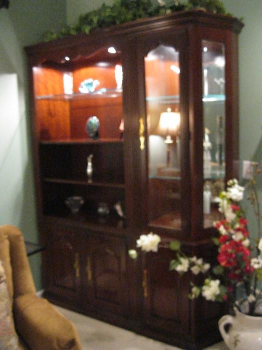 Thomasville cherry cabinets - (4)  $995 can be sold separately