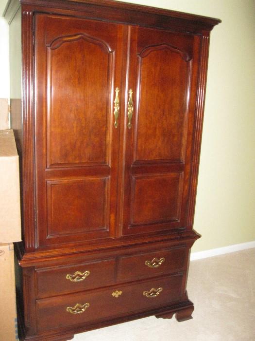 Thomasville cherry armoire $350
