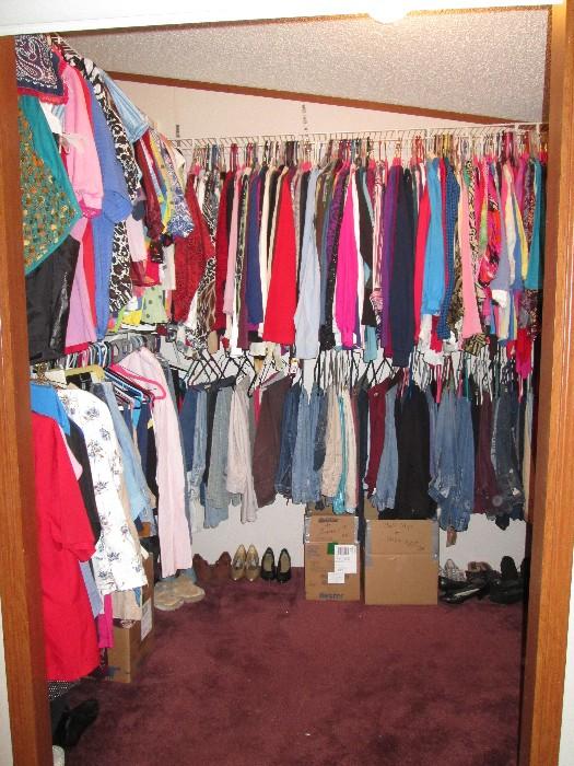 Many clothes size Med-2XL, shoes size 6 1/2-7 1/2