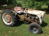 VINTAGE FORD TRACTOR 