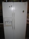 NEWER DOUBLE DOOR FRIDGE/FREEZER
