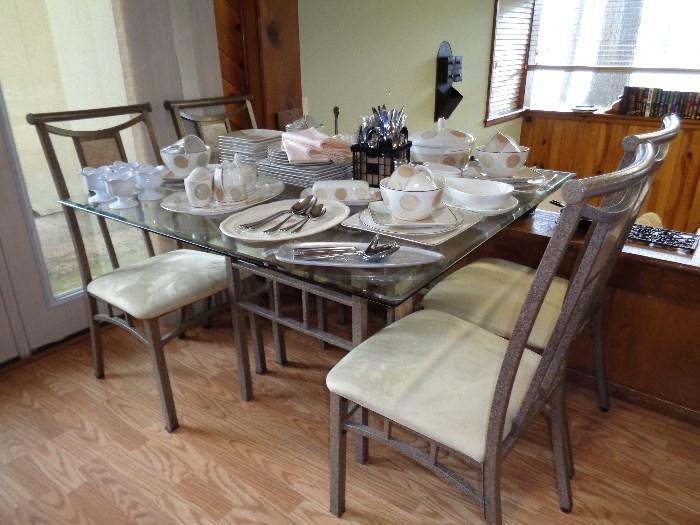 dining table w/glass top & 4 chairs