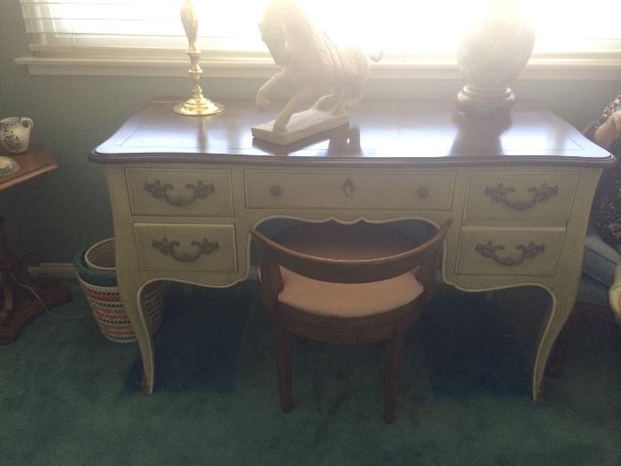 Ladies desk by Kindel Furniture maker