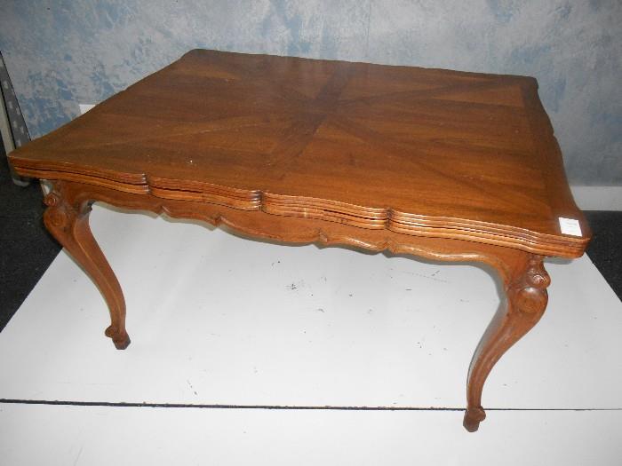 Beautiful Country French Draw Leaf Table