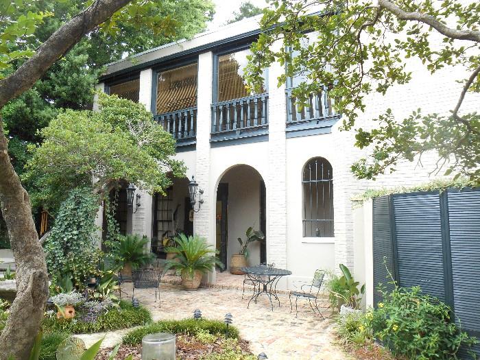 We have been commissioned to sell at public auction to the Highest Bidder the contents of this Historic Downtown Baton Rouge Residence