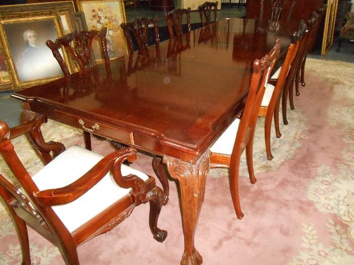 Chippendale Dinning Table with 10 Chairs