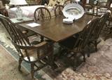Top of the line solid oak Ethan Allen dining set with 6 chairs