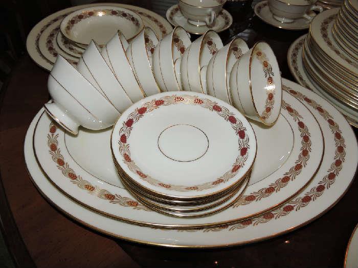 Pinehurst pattern china set