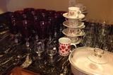 Kitchen Dishes - Glassware