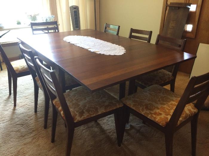 Mid-century Willet dining-room china cabinet, table with 8 chairs, and smaller sideboard