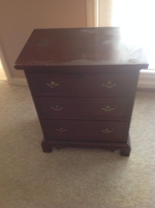 3 Drawer End Table $ 80.00 (some scars on wood top)