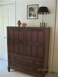 Union National Mid-Century Gentleman's chest