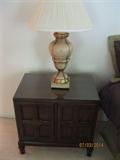 Union National night stands, pair, lamps