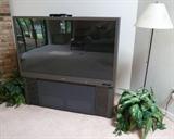 Mitsubishi HD 1060 Projection TV