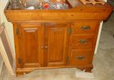 Glass Top Bar Server with 2 Doors/3 Drawers