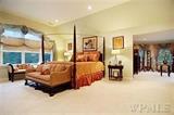 beautiful Ethan Allen Bedroom set and accessories must see!