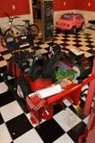 Snow blower like new must see 