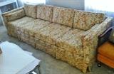 Flexsteel Mid Century Sofa, Loose Cushion, Spring Cushion Construction, Upholstery in Great Condition. 102 inches