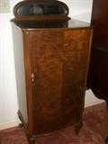 Mahogany music cabinet w/mirror back