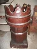 Glazed chimney pot