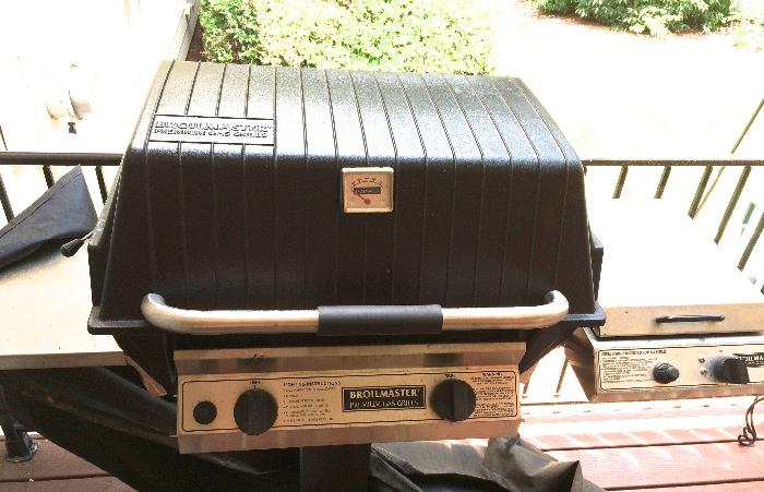 Grill master gas grill