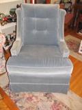 PAIR OF BLUE SWIVEL UPHOLSTERED CHAIRS.