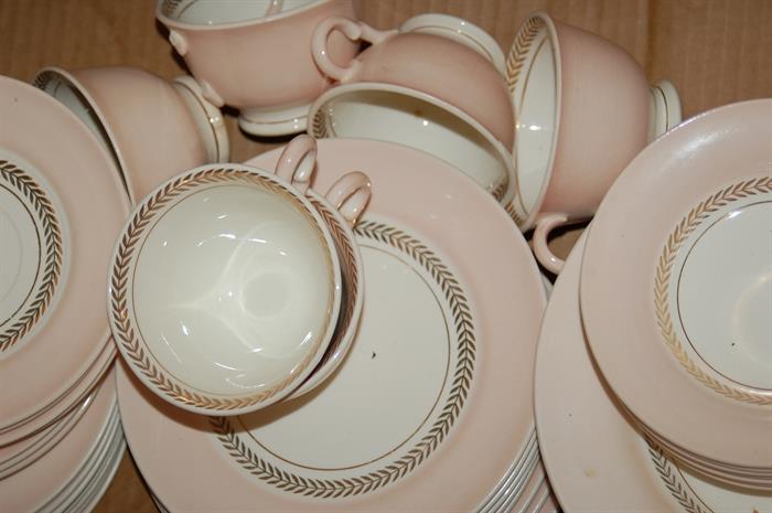 vintage pink china...very dainty!