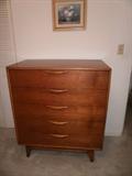 Lane dresser matches dresser with mirror and headboard