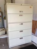 Hon 5 Drawer Lateral file with lock. Pristine condition. Used in home office!