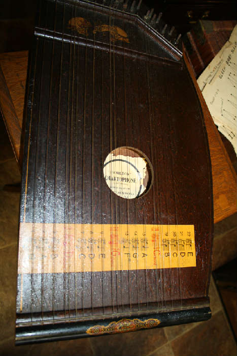 Antique Chartophone (zither)