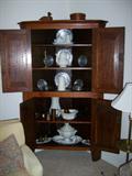 Corner Hutch with bottom doors open