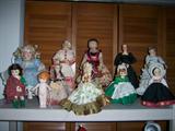 A collection of dolls including Madame Alexanders