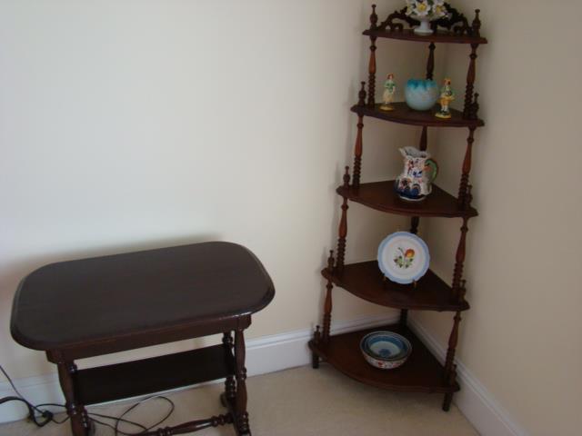 corner shelf and small double pedestal lamp table