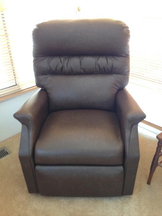 Leather "Lift" chair