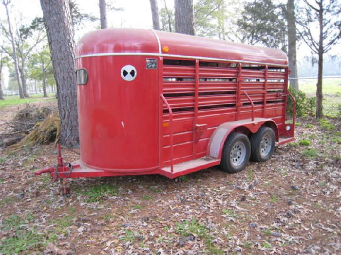 NICE WW 2-HORSE or CATTLE TRAILER--USED ONLY ONE TIME--LIKE BRAND NEW!